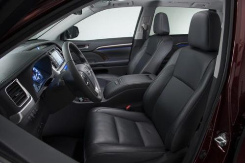 VW Atlas vs Toyota Highlander.