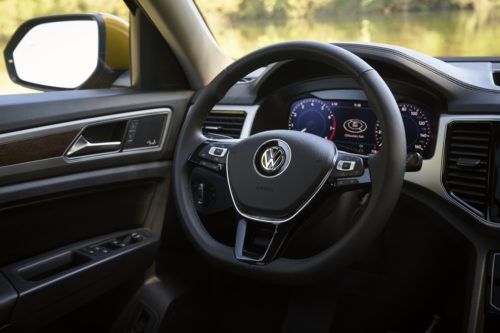 VW Atlas vs Toyota Highlander.