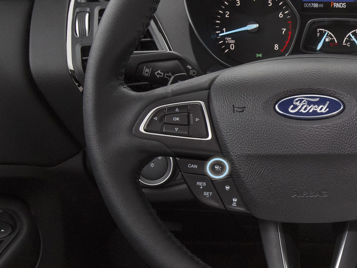 https://tap.fremontmotors.com/wp-content/uploads/2019/05/Ford-steering-wheel-adaptive-cruise-control-button-1200x900.jpg